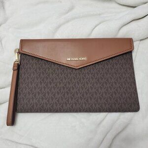 Authentic Michael Kors Jet Set Large Logo Wristlet | Signature Brown | NWT